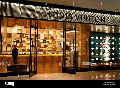 louis vuitton the grove